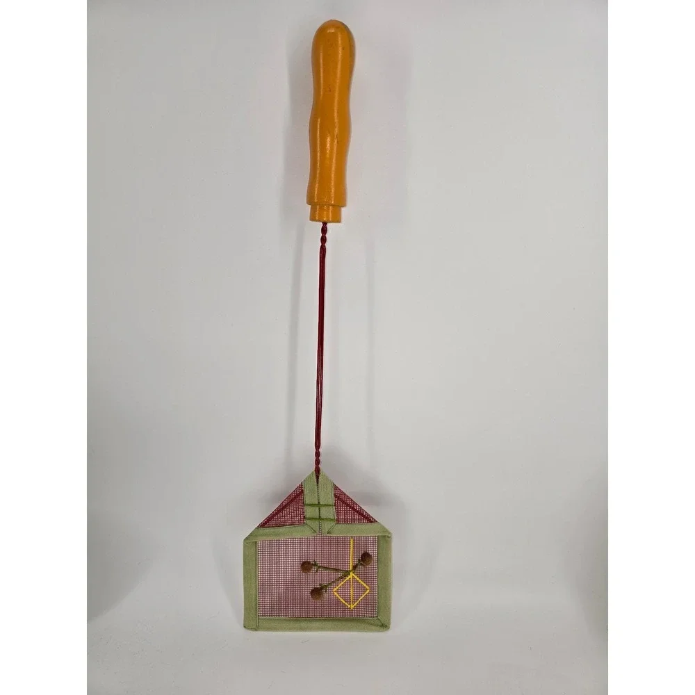 Vintage Folk Art Fly Swatter Cottagecore Wire Mesh Wall Hanging, Kitschy Country